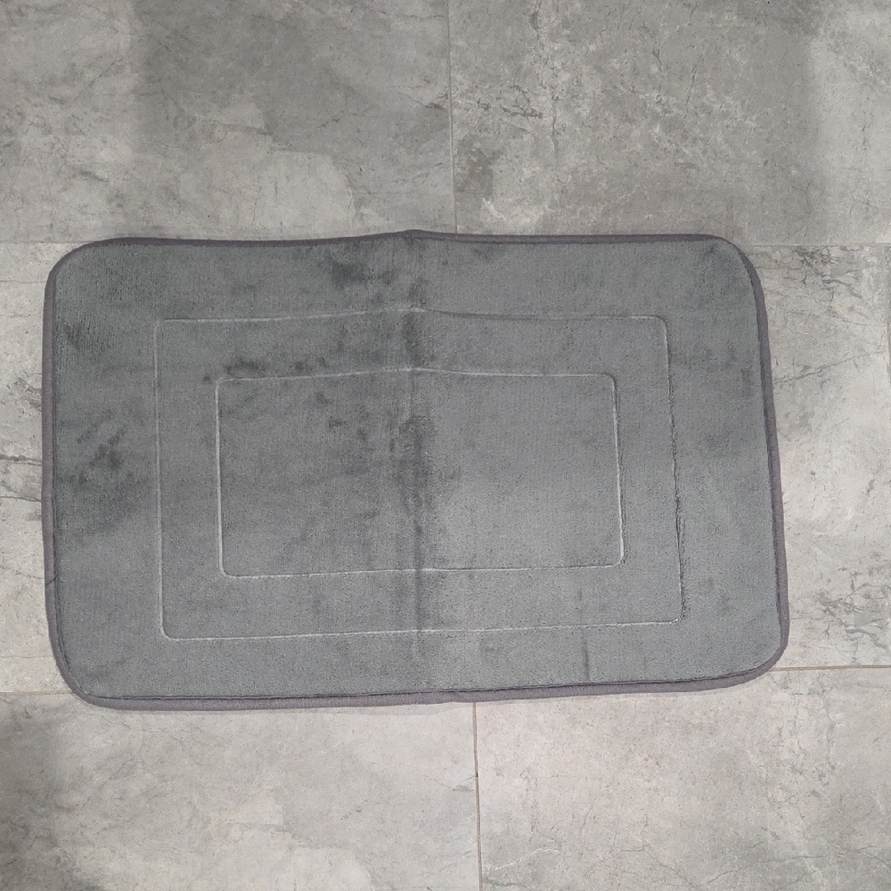 Gray Bath Mat